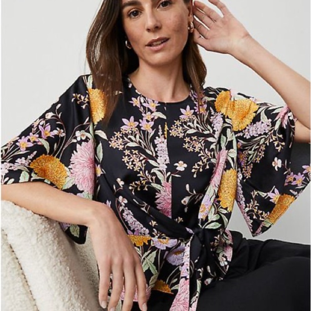 Ann Taylor Floral Print Tie-Front Blouse